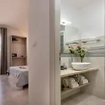 Atteros Guest house