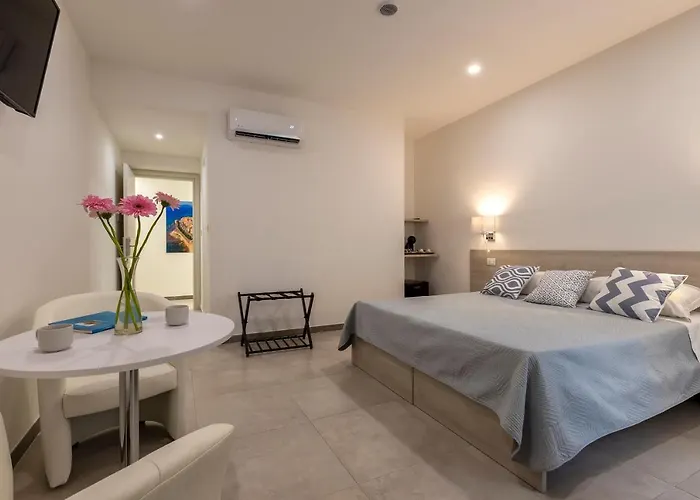 Atteros Гостевой дом Альгеро